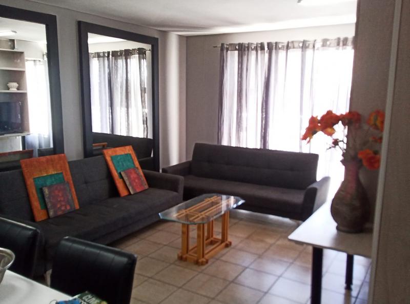 2 Bedroom Property for Sale in Zonnebloem Western Cape